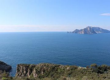 italy/positano/attraction/punta-campanella
