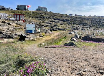 canada/nunavut/attraction/apex-trail