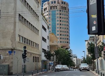 israel/jaffa/attraction/ha-kyosk-harishon-shel-tel-aviv