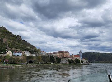 austria/wachau-valley/attraction/donaustrand-bacharnsdorf