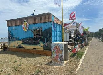 curacao/westpunt/attraction/curious-2-dive