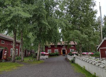 finland/savo/attraction/toivonen-farm-animal-park-and-farming-museum