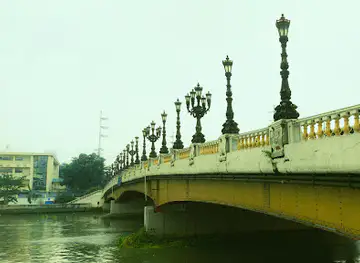 Jones Bridge
