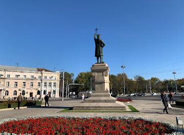 moldova/chisinau/centru/attraction/stephen-the-great-monument