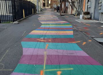 north-carolina/greensboro/attraction/rainbow-alley