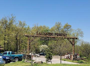 missouri/branson/attraction/lakeside-forest-wilderness-area