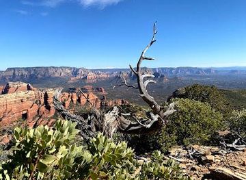 arizona/sedona/attraction/bear-mountain-trail