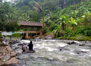 indonesia/banten/attraction/banten-river-tubing