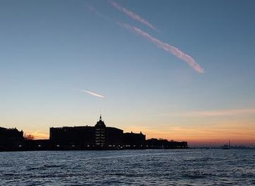 italy/venice/attraction/fondamenta-zattere-ai-gesuati