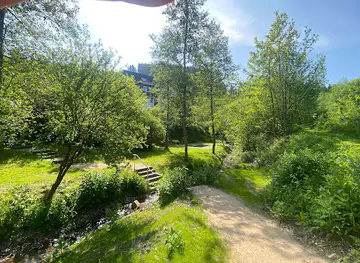 Biotop mit Tretbecken