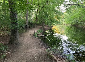 wisconsin/ice-age-trail/attraction/ice-age-trail-west-bend-segment