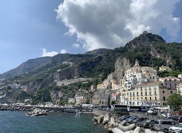 italy/pompeii/attraction/napolicityvision