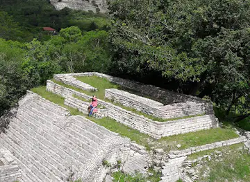 Zona Arqueológica de Tenam Puente