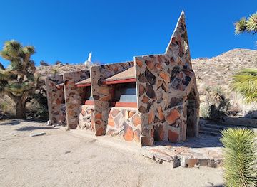 california/joshua-tree/attraction/desert-christ-park