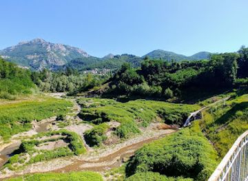 italy/garfagnana/attraction/lago-di-villa-collemandina