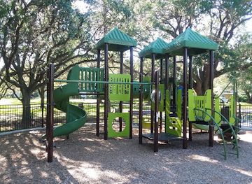 texas/sugar-land/attraction/lonnie-green-park