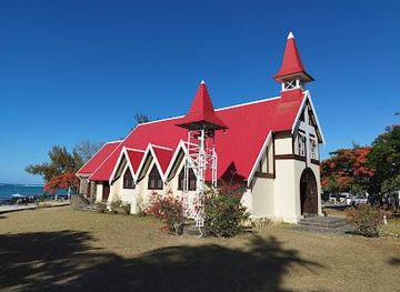 mauritius/pointe-aux-piments/attraction/notre-dame-auxiliatrice-de-cap-malheureux