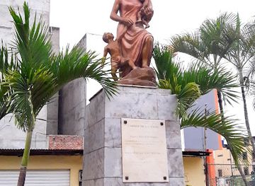 ecuador/guayas-region/attraction/parque-de-la-madre