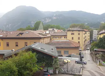 Piazza Cesare Battisti