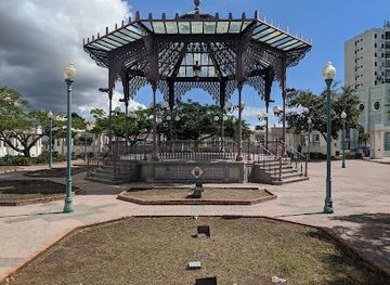 puerto-rico/ponce/attraction/parque-urbano-dora-colon-clavell