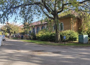 illinois/cicero/attraction/columbus-park-refectory