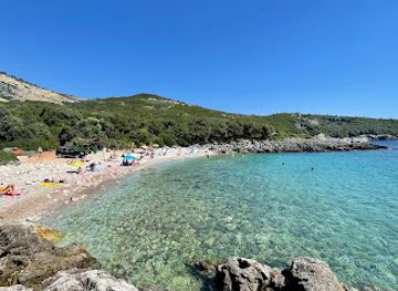 albania/delvina/attraction/gjiri-guma