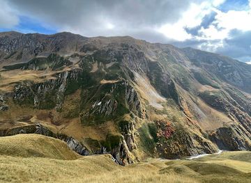georgia/gudauri/attraction/chkhatiskari-waterfall