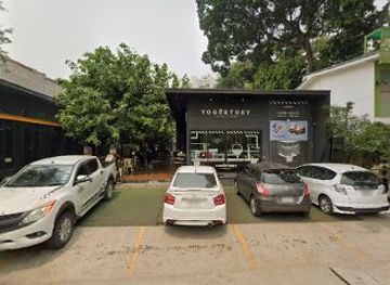 thailand/chiang-mai/nimmanhaemin/attraction/bloc7-eatery-space-common-area