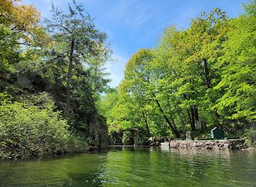 new-york/thousand-islands/attraction/half-moon-bay