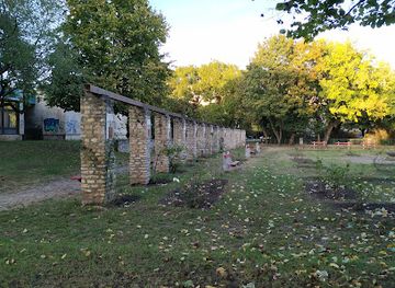 hungary/vac/attraction/aradi-vertanuk-emlekkert