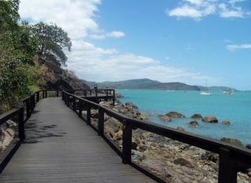 australia/airlie-beach/attraction/bicentennial-walkway