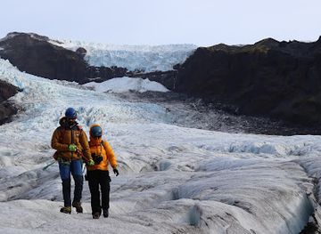 iceland/vatnajokull-national-park/attraction/ice-guardians-iceland