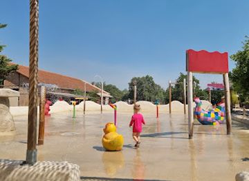 france/ardèche-gorges/attraction/parc-animalier-des-gorges-de-l-ardeche