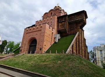 ukraine/kyiv/attraction/golden-gate