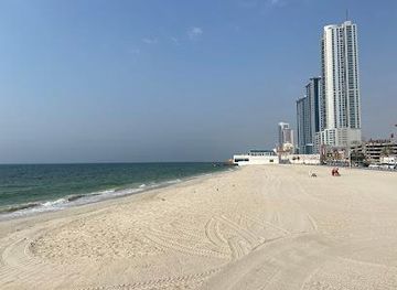 united-arab-emirates/ajman/attraction/public-beach