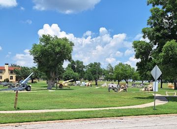 oklahoma/green-country/attraction/j-m-davis-arms-historical-museum