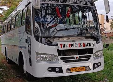 india/chennai/attraction/travels-chennai-near-apollo-city-tour-accommodation-packages-car-advertising-branding-show-bus-carauto-7wbs-group