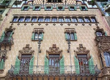 spain/barcelona/attraction/casa-amatller