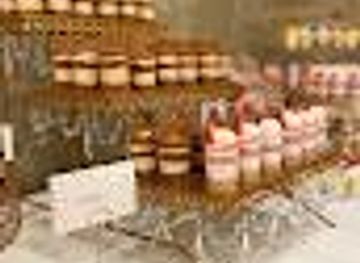 pennsylvania/dutch-country/attraction/nasim-co-dessert-shop