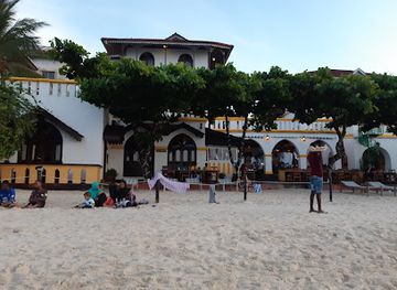 tanzania/stone-town/attraction/baharia-hindi-beach