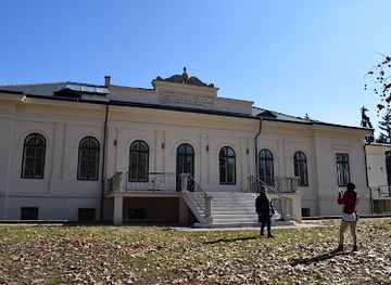 hungary/szabolcs-szatmar-bereg/attraction/cegenydanyad-castle-park