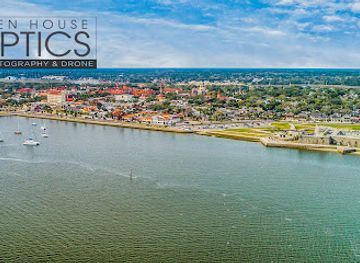florida/st-augustine-beach/attraction/st-augustine-sea-wall