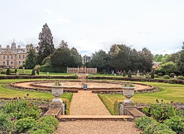 united-kingdom/east-midlands/attraction/belton-park-walk