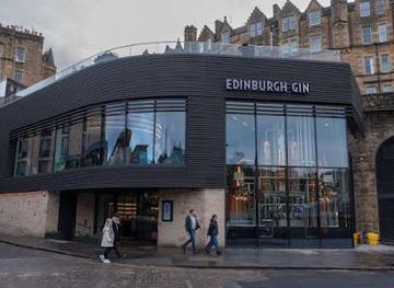 united-kingdom/edinburgh/attraction/the-edinburgh-gin-distillery-at-the-arches