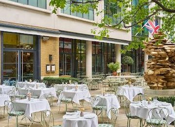 united-kingdom/windsor/attraction/ham-yard-hotel