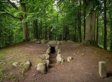 denmark/south-zealand/attraction/jattestuen-hulehoj