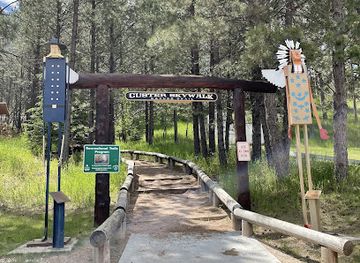 south-dakota/northeast-south-dakota/attraction/custer-skywalk-trailhead
