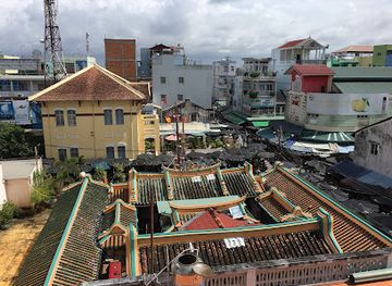 vietnam/can-tho/attraction/chua-ong-hiep-thien-cung-cai-rang