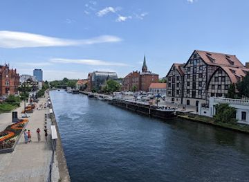 poland/bydgoszcz/attraction/rejsy-po-rzece-brda
