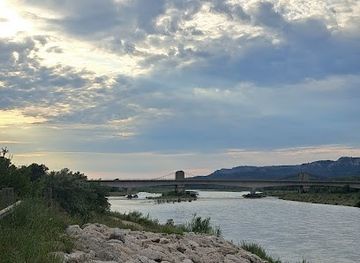 france/luberon/attraction/aussichtspunkt-durance